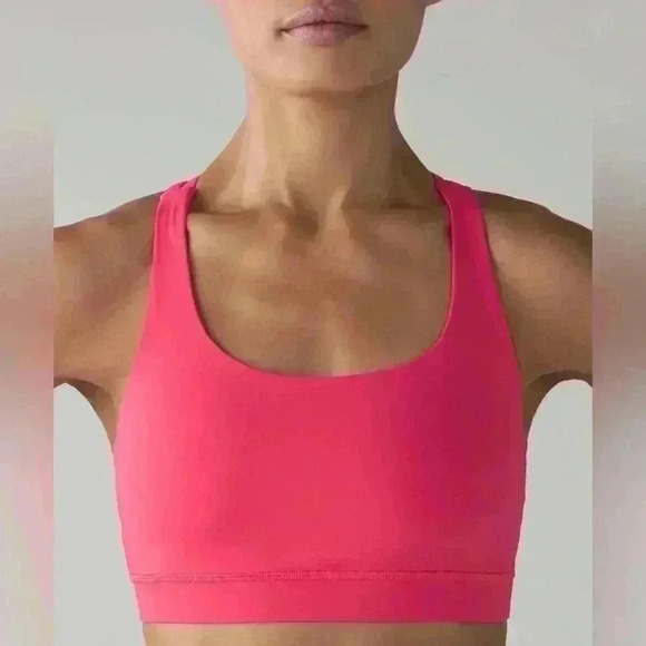 Lululemon  🍋- energy bra - Picture 3 of 7